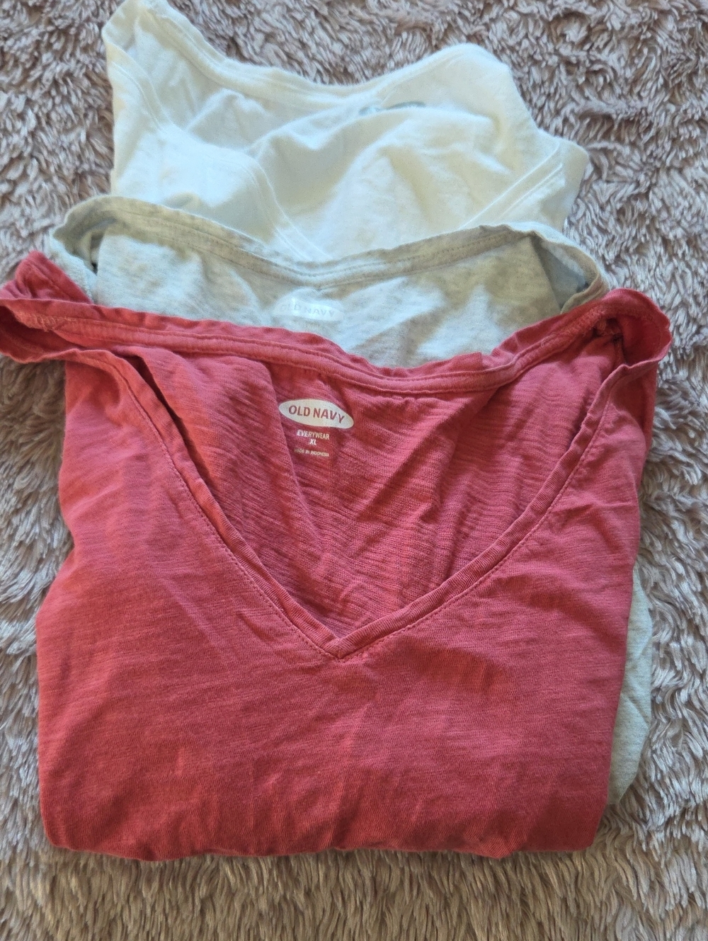 Bundle Of 3 Old Navy V-Neck Tank Trio in Coral, Light Gray, White